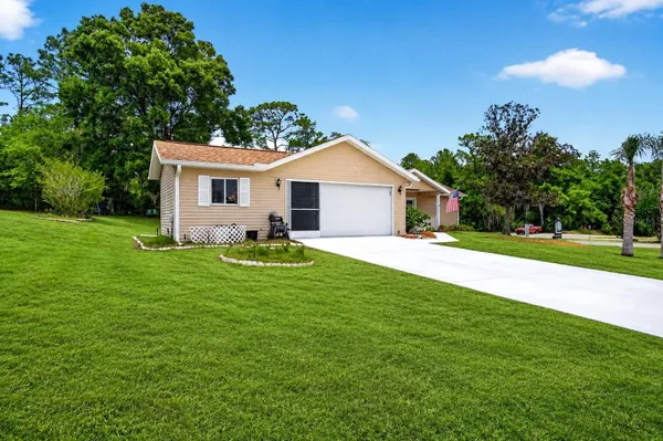 Property Slideshow image 2 of 25 | 10668 sw 85th ter, Ocala, FL, 34481