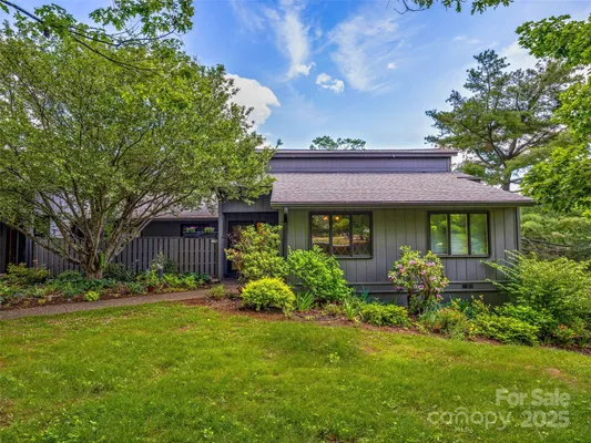 Property Slideshow image 2 of 46 | 405 crowfields dr, Asheville, NC, 28803