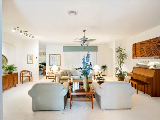 Property Slideshow image 2 of 28 | 4122 kingsley st, Clermont, FL, 34711