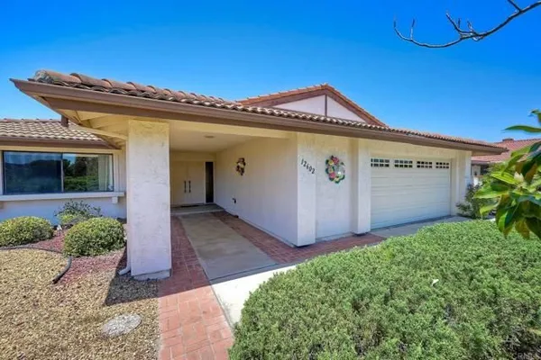 Property Slideshow image 2 of 38 | 12602 senda acantilada, San Diego, CA, 92128