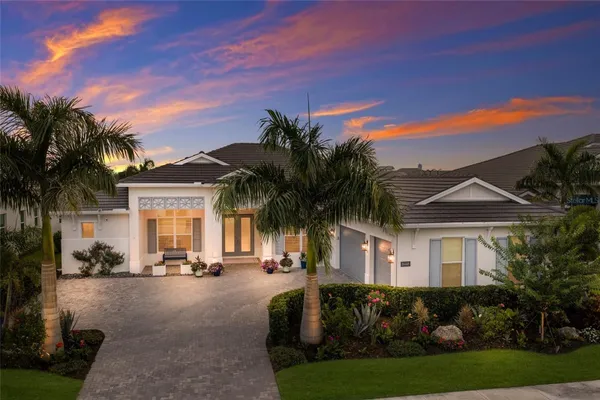 Property Slideshow image 2 of 85 | 8448 cane bay ct, Lakewood Ranch, FL, 34202