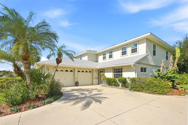Property Slideshow image 2 of 40 | 5351 aurora dr, Leesburg, FL, 34748
