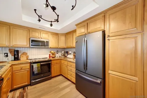 Property Slideshow image 2 of 18 | 16667 diaz dr, San Diego, CA, 92128