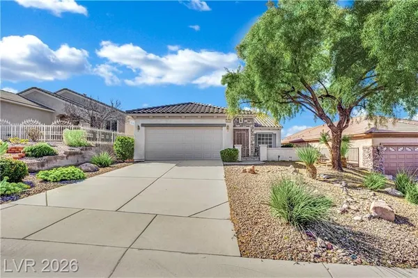 Property Slideshow image 2 of 37 | 3073 brownbirds nest dr, Henderson, NV, 89052