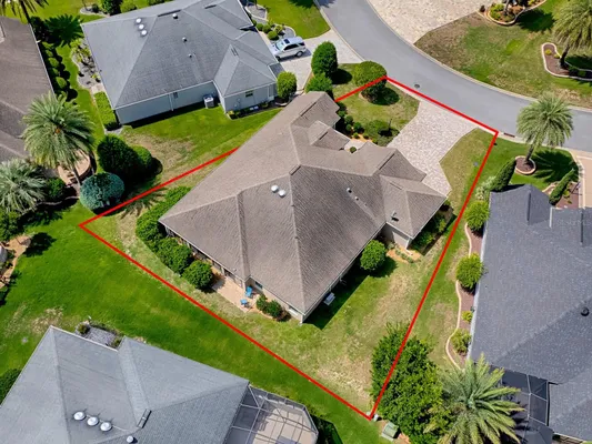 Property Slideshow image 2 of 46 | 2935 luraville rd, The Villages, FL, 32163