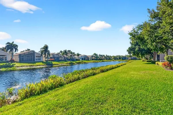 Property Slideshow image 2 of 39 | 8184 playa del sur blvd, Lake Worth, FL, 33467