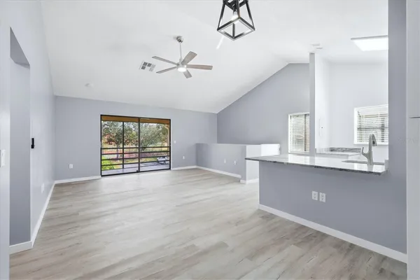 Property Slideshow image 2 of 22 | 5651 gardens dr # 5651, Sarasota, FL, 34243