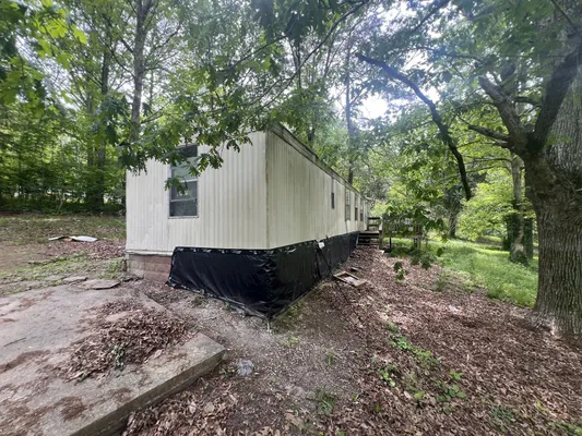 Property Slideshow image 3 of 32 | 102 avon ln, Crossville, TN, 38558