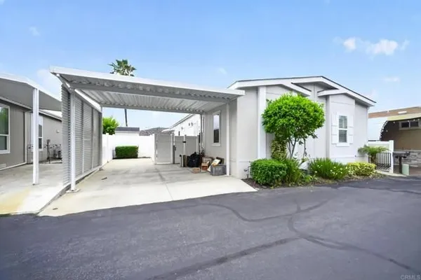 Property Slideshow image 3 of 17 | 4650 dulin rd spc 124, Fallbrook, CA, 92028