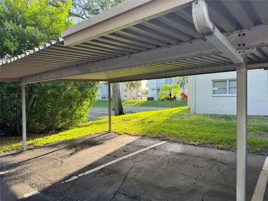 Property Slideshow image 2 of 10 | 946 virginia st 104, Dunedin, FL, 34698