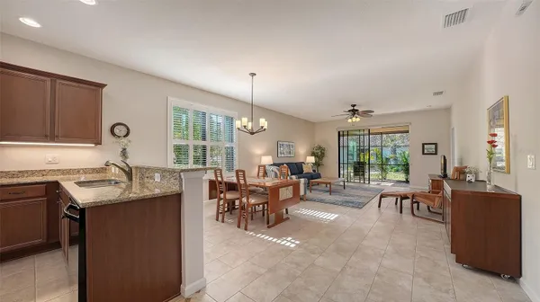 Property Slideshow image 3 of 42 | 1852 batello dr, Venice, FL, 34292