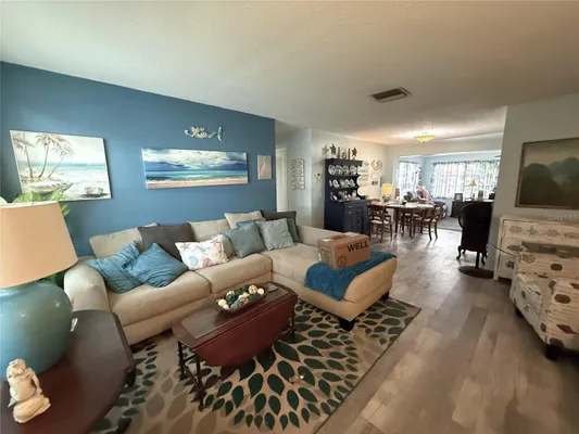 Property Slideshow image 3 of 45 | 10171 45th way, Pinellas Park, FL, 33782