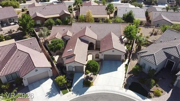 Property Slideshow image 2 of 55 | 2237 suffron hills ct, Henderson, NV, 89044