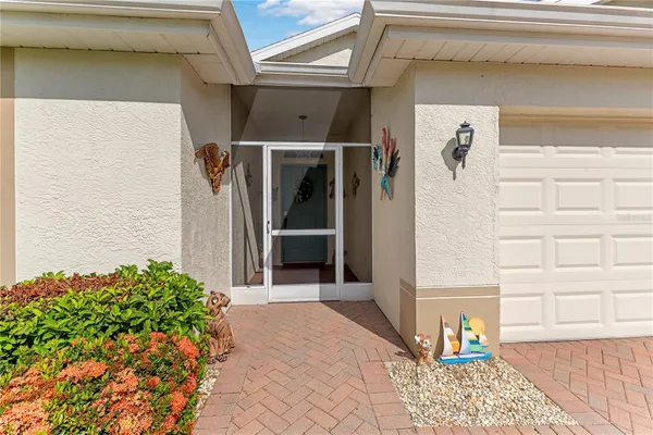 Property Slideshow image 2 of 28 | 721 masterpiece dr # 141, Sun City Center, FL, 33573