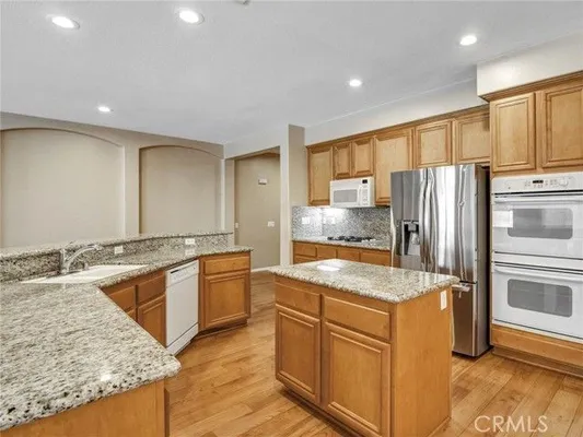 Property Slideshow image 3 of 35 | 29098 parkhill ct, Menifee, CA, 92584