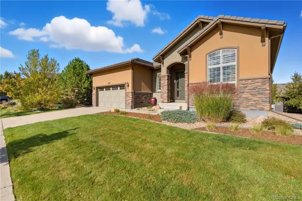 Property Slideshow image 3 of 50 | 3763 wild horse dr, Broomfield, CO, 80023