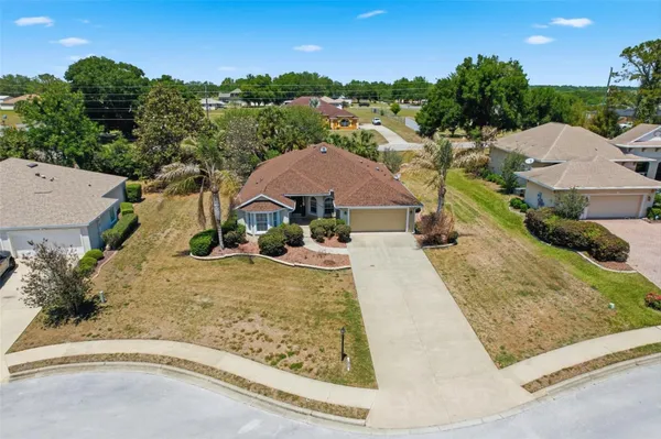 Property Slideshow image 2 of 42 | 5013 harbor heights, Lady Lake, FL, 32159