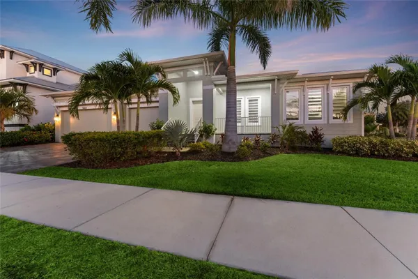 Property Slideshow image 2 of 64 | 5603 tybee island dr, Apollo Beach, FL, 33572