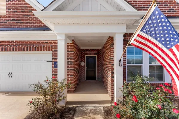 Property Slideshow image 3 of 26 | 3069 founding fathers dr, Gastonia, NC, 28056