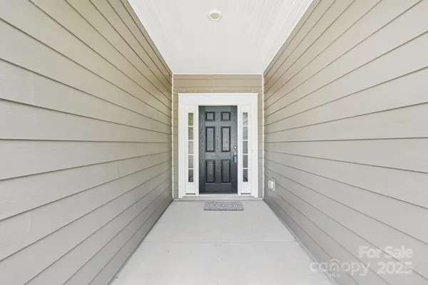 Property Slideshow image 3 of 48 | 8058 asher chase trl, Lancaster, SC, 29720