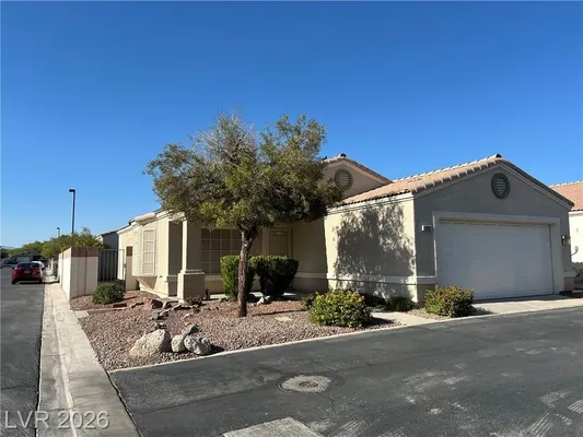 Property Slideshow image 3 of 29 | 5002 mascaro dr, Las Vegas, NV, 89122