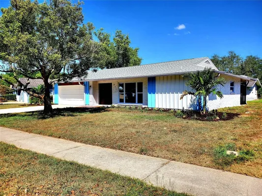 Property Slideshow image 3 of 49 | 835 anchorage ln, Palm Harbor, FL, 34685