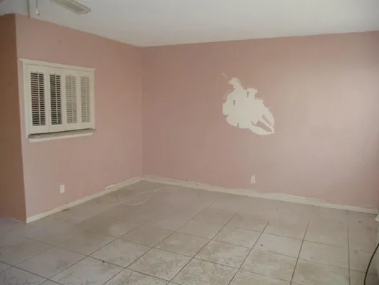 Property Slideshow image 2 of 9 | 427 windsor s # 427, West Palm Beach, FL, 33417