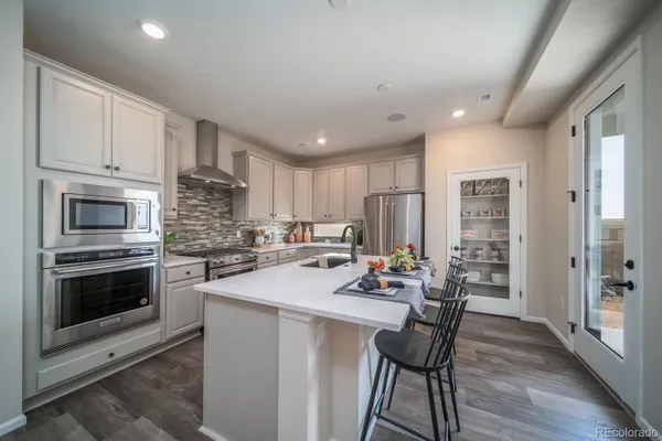 Property Slideshow image 3 of 19 | 5181 n quatar st, Aurora, CO, 80019