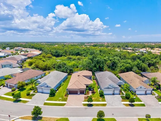 Property Slideshow image 3 of 94 | 11909 hunters creek rd, Venice, FL, 34293