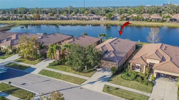 Property Slideshow image 2 of 76 | 331 cedar falls dr, Apollo Beach, FL, 33572