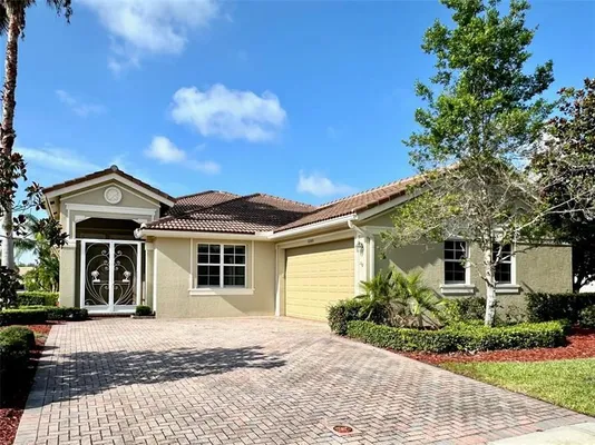 Property Slideshow image 3 of 29 | 6305 astor pl, Vero Beach, FL, 32966