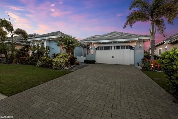 Property Slideshow image 2 of 44 | 4922 andros dr, Naples, FL, 34113