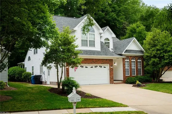 Property Slideshow image 2 of 45 | 2644 einstein dr, Virginia Beach, VA, 23456