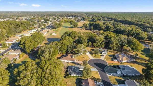 Property Slideshow image 3 of 67 | 14176 sw 111th ct, Dunnellon, FL, 34432