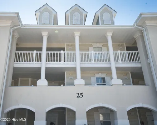 Property Slideshow image 2 of 39 | 1215 n middleton dr 2505, Calabash, NC, 28467