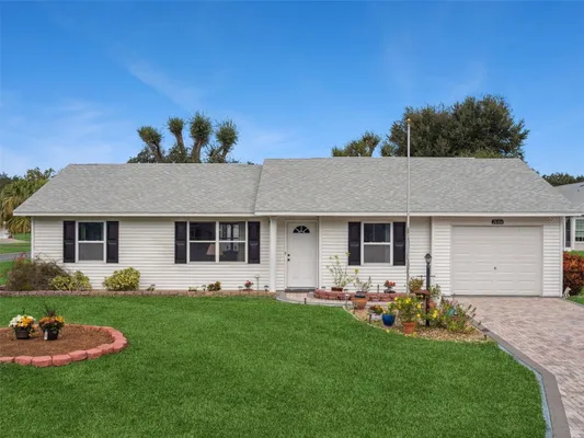 Property Slideshow image 2 of 81 | 26104 newcombe cir, Leesburg, FL, 34748