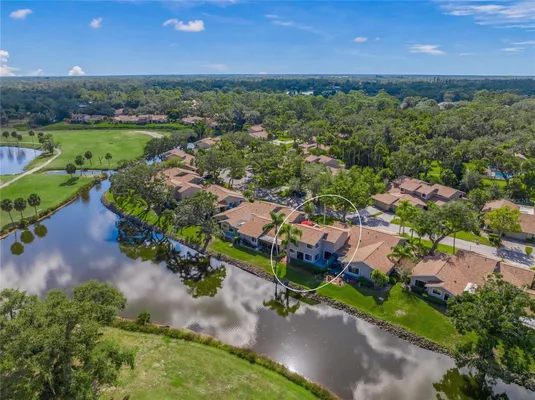 Property Slideshow image 3 of 62 | 4555 forest wood trl 23, Sarasota, FL, 34241