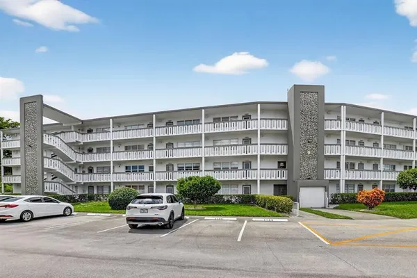 Property Slideshow image 2 of 62 | 1157 cambridge g # 1157, Deerfield Beach, FL, 33442