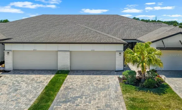 Property Slideshow image 2 of 52 | 3775 maxwell park dr 92, Sun City Center, FL, 33573