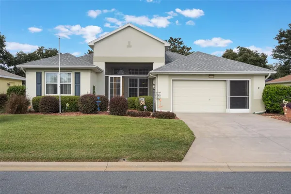 Property Slideshow image 2 of 57 | 22228 oxford heights dr, Leesburg, FL, 34748