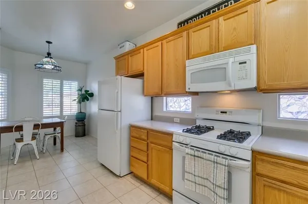Property Slideshow image 2 of 34 | 1868 high mesa dr, Henderson, NV, 89012