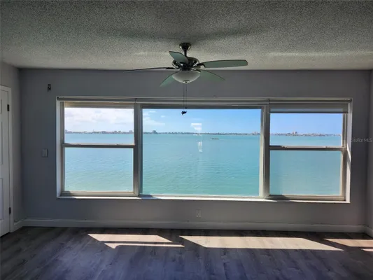 Property Slideshow image 2 of 41 | 6020 shore blvd 602, Gulfport, FL, 33707