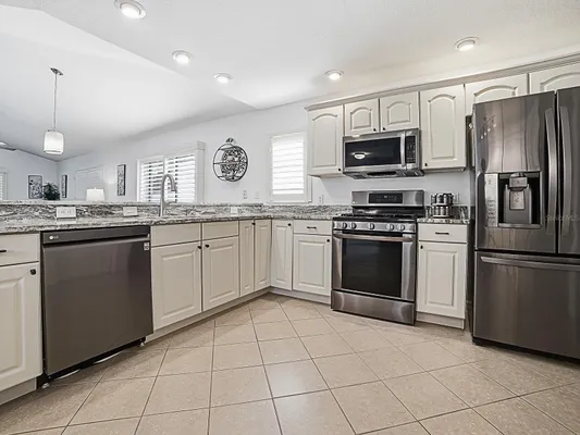 Property Slideshow image 3 of 30 | 435 carlisle ct, The Villages, FL, 32162