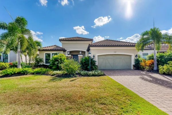 Property Slideshow image 2 of 85 | 13046 sorrento way, Bradenton, FL, 34211