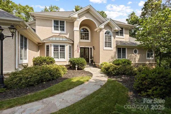 Property Slideshow image 2 of 48 | 117 founders dr, Flat Rock, NC, 28731