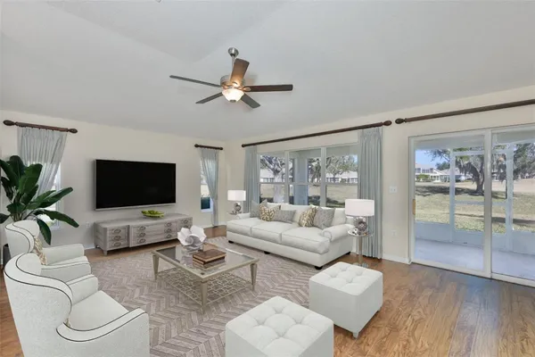 Property Slideshow image 3 of 61 | 2119 grantham greens dr, Sun City Center, FL, 33573