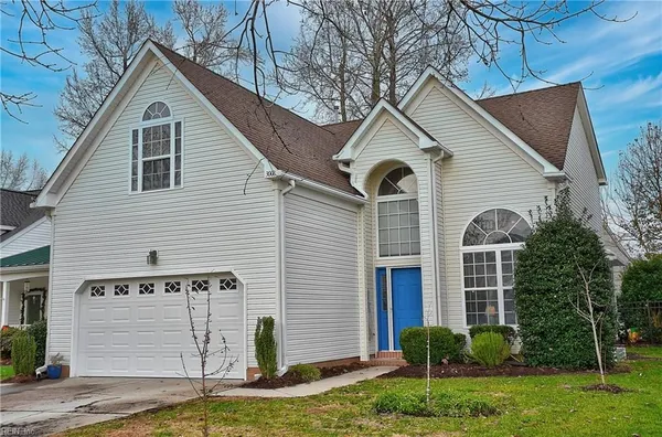Property Slideshow image 2 of 49 | 3008 looking glass ct, Virginia Beach, VA, 23456