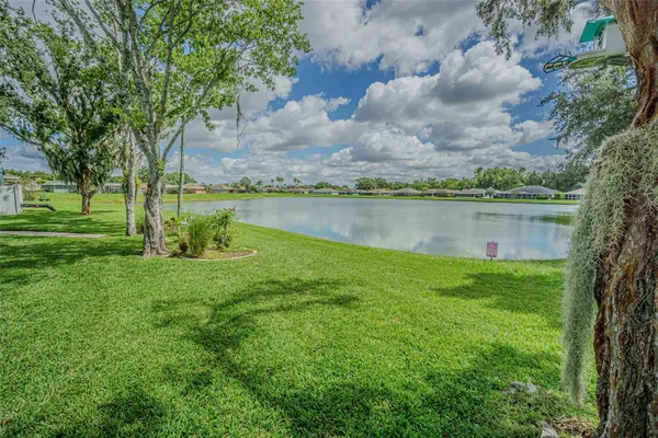 Property Slideshow image 2 of 100 | 10736 hock ln, San Antonio, FL, 33576