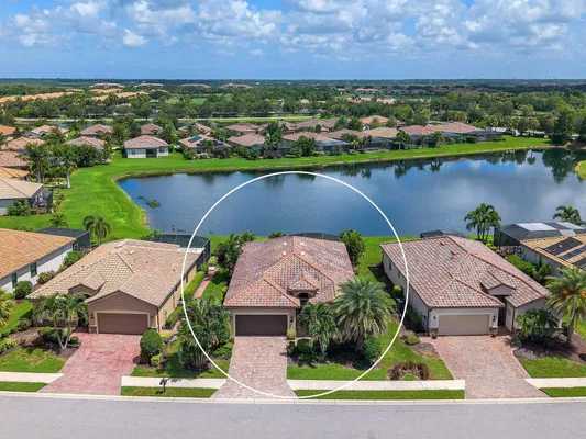 Property Slideshow image 2 of 60 | 7115 marsh view ter, Bradenton, FL, 34212