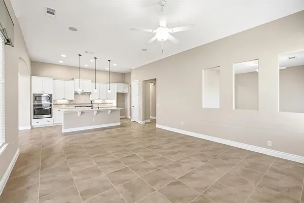 Property Slideshow image 2 of 37 | 11920 cinnamon dr, Denton, TX, 76207